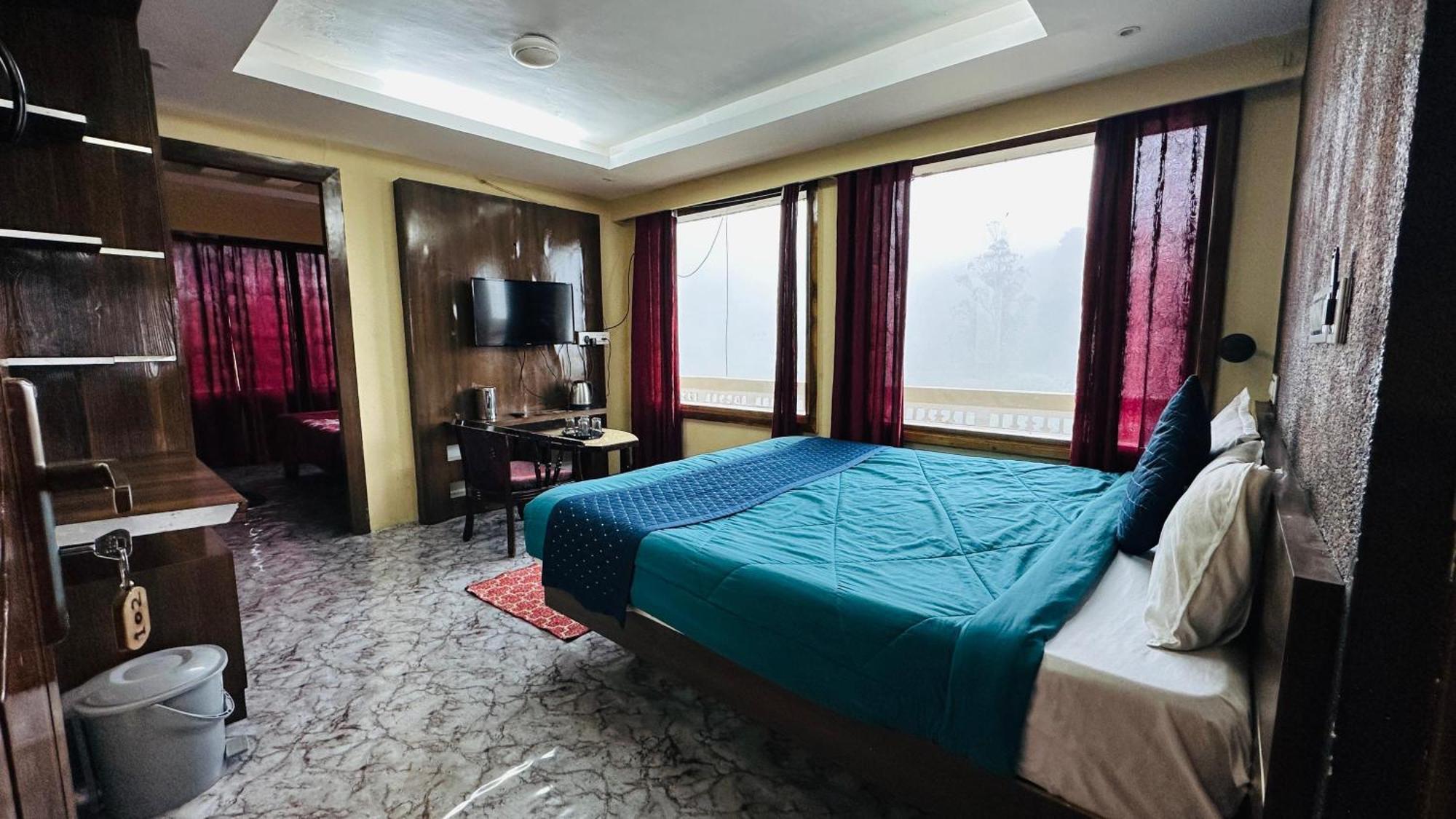 Mountain View Cottage อูตี ภายนอก รูปภาพ